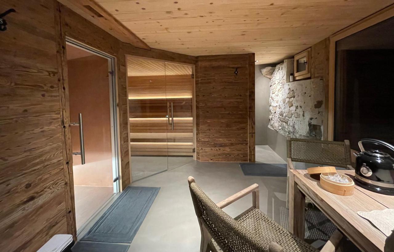 Gsteig Alpen Charme - Chalet D'Hotes Et Spa מראה חיצוני תמונה