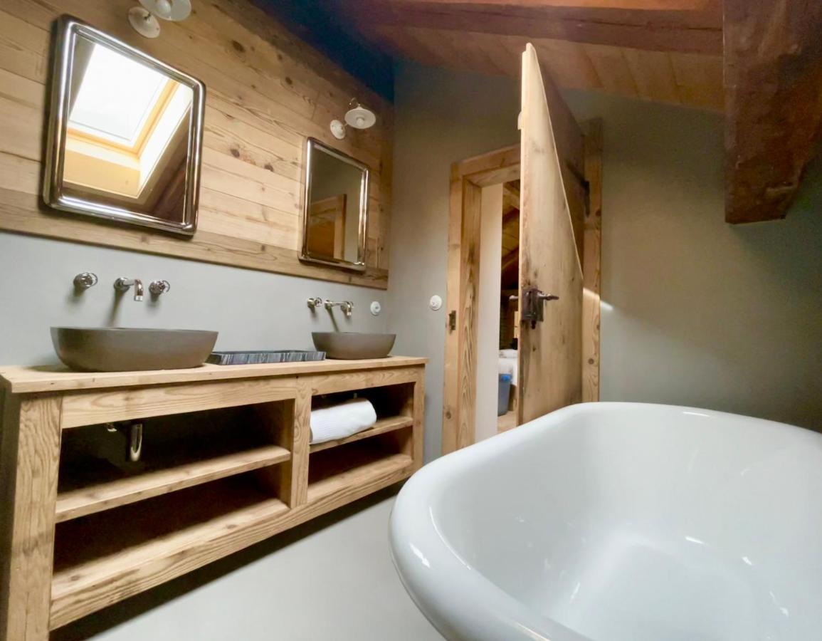 Gsteig Alpen Charme - Chalet D'Hotes Et Spa מראה חיצוני תמונה