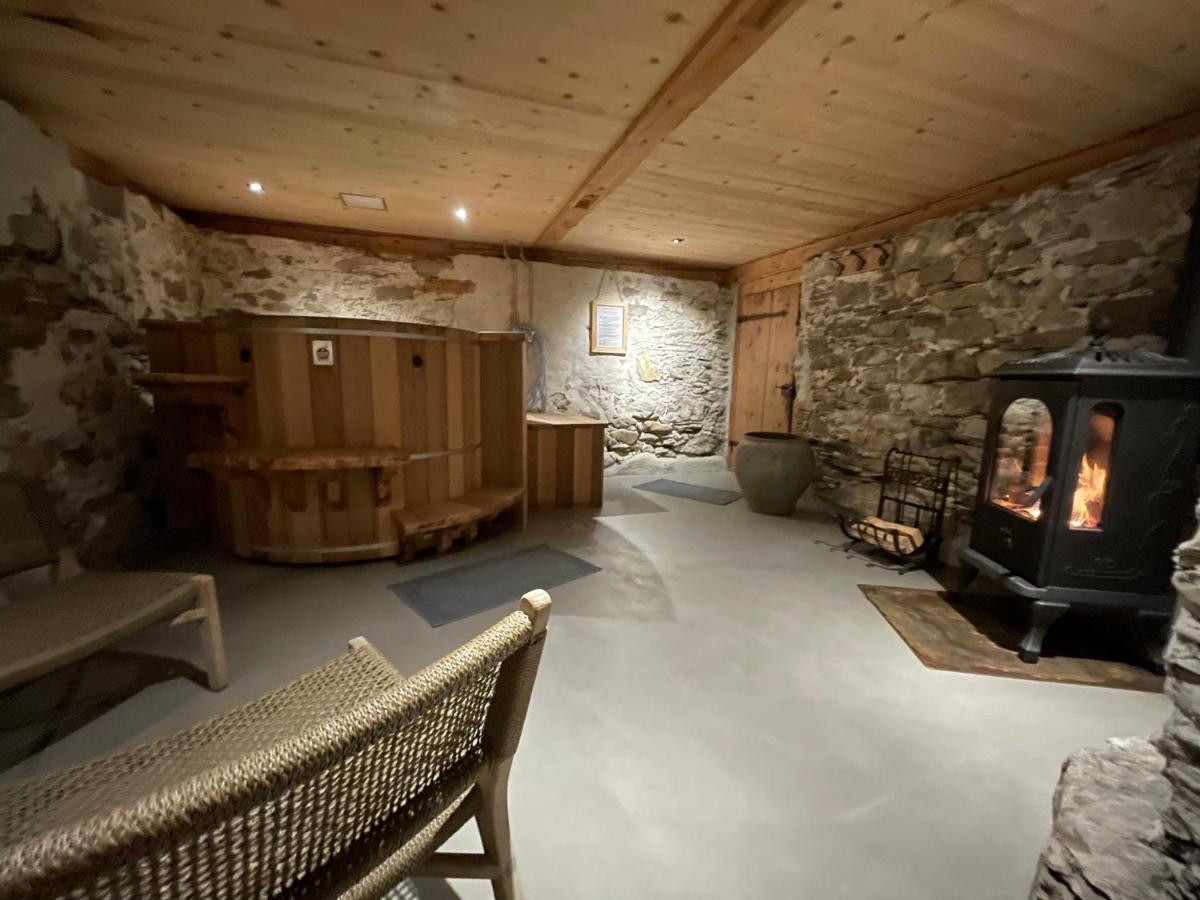 Gsteig Alpen Charme - Chalet D'Hotes Et Spa מראה חיצוני תמונה